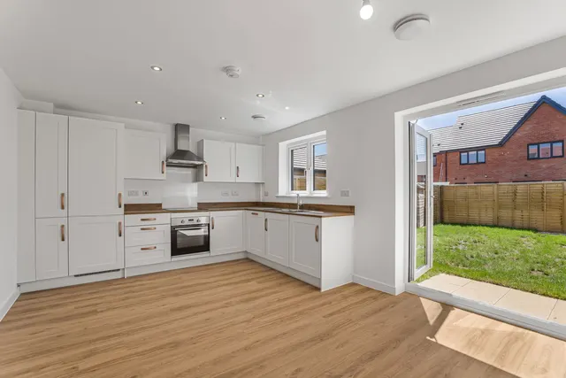 Shurdington Road, Cheltenham, GL53, photo 3