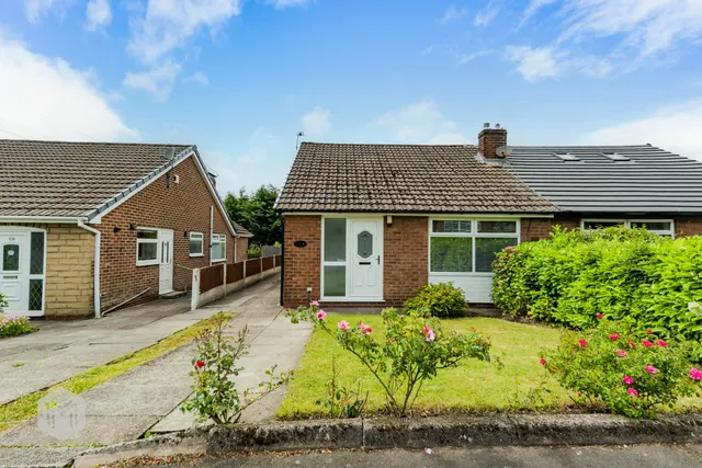 South Drive, Bolton, BL2 3NS, photo 1
