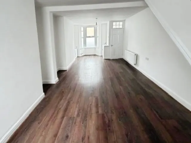 Bartlett Street, Liverpool, L15, photo 2
