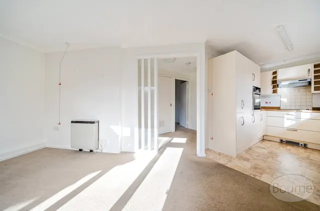 Hylton Road, Petersfield, GU32, photo 3