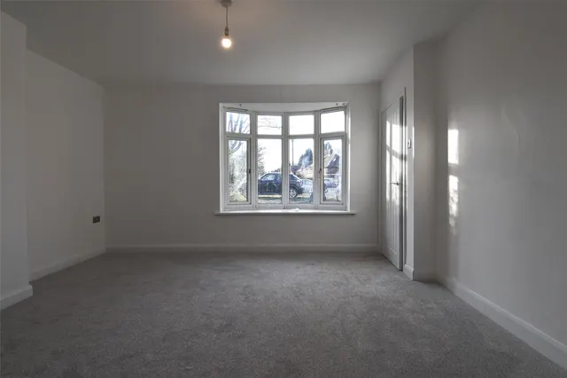 Photo 2 — Alwold Road, Birmingham, West Midlands, B29 5TW