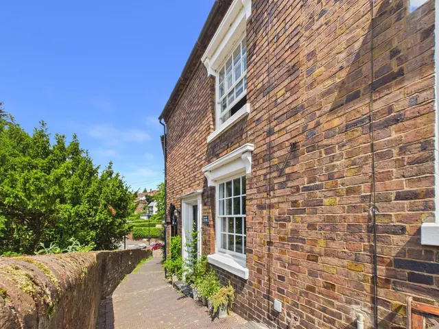 Shropshire, Bridgnorth WV16 4AU, photo 1