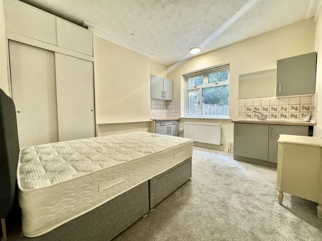Rosary Road, Norwich, NR1, photo 2