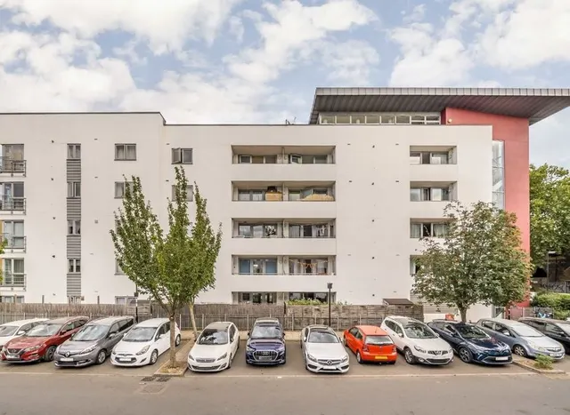 Eugenia Road, Bermondsey, SE16, photo 1
