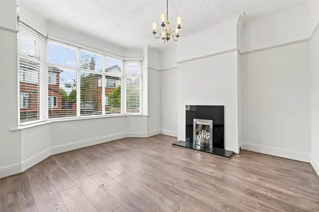 Heswall Road, Reddish, SK5, photo 3
