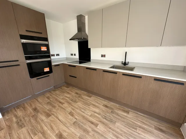 Hollowsbrook Road, DN11, photo 2