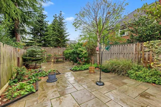 Gun Lane, Knebworth, SG3, photo 2