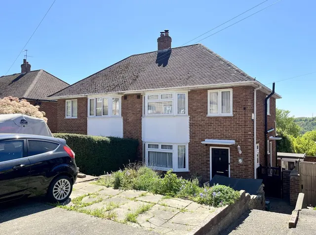 Hunt Road, High Wycombe HP13 7RE, photo 1