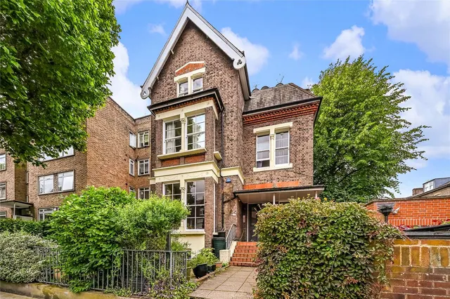 Lambolle Road, Belsize Park, London, NW3 4HS, photo 1