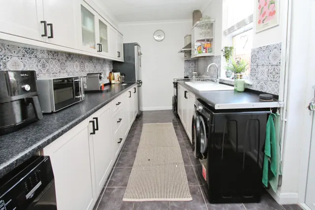 Photo 2 — Bennett Street, Long Eaton, NG10