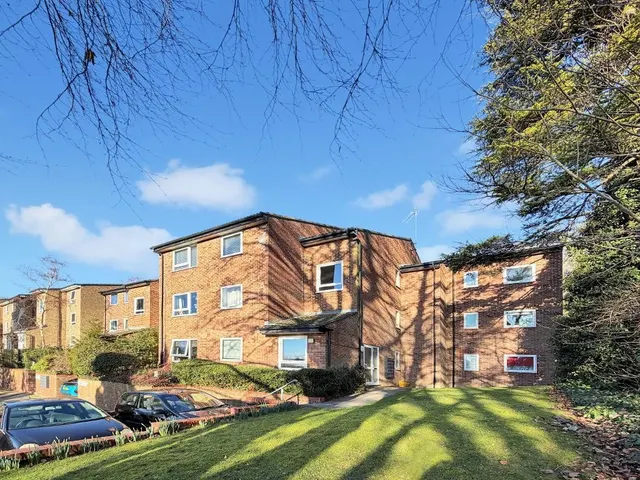 Montana Close, Sanderstead, photo 1