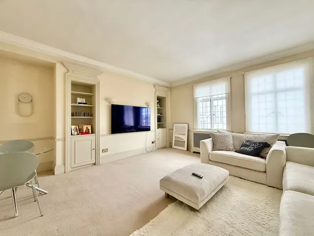 Baker Street, London NW1 5SR, photo 1