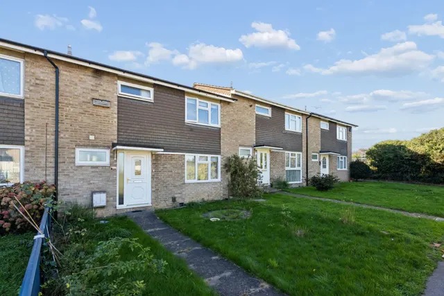 Ash Road, High Wycombe, HP12, photo 1