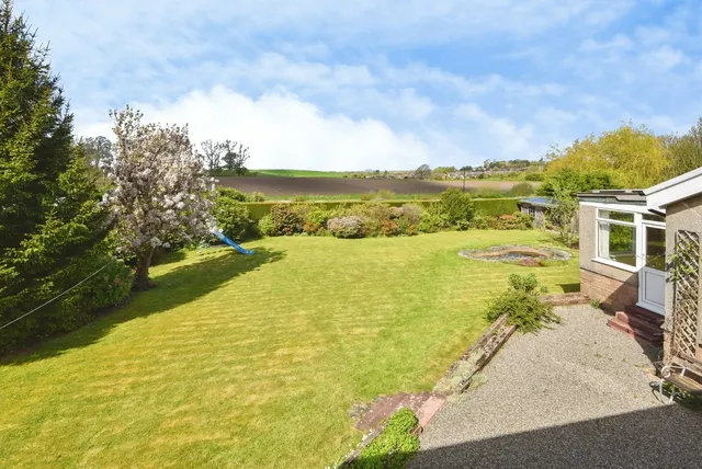Haverbreaks Road, Lancaster, LA1, photo 2