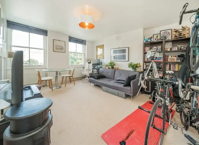 Caversham Road, Kentish Town, NW5, photo 2