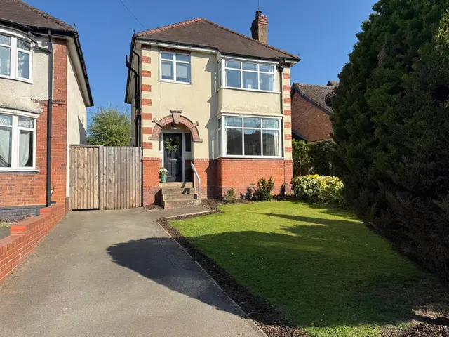 Rochdale, Ham Lane, Pedmore, DY9 0UE, photo 1
