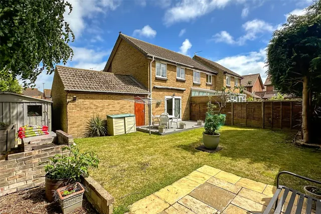 Rustington, Littlehampton, BN16, photo 1