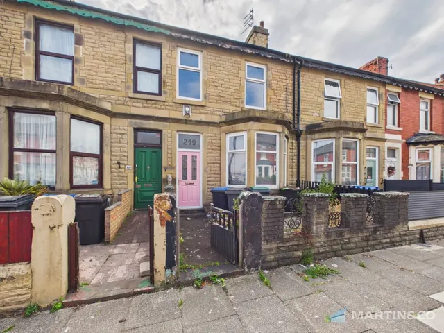 Palatine Road, Blackpool, photo 1