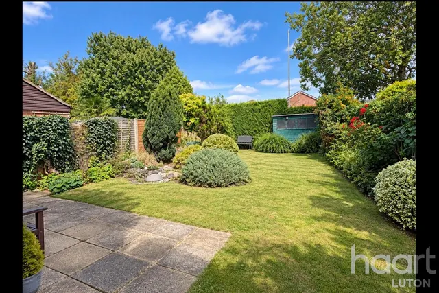 Huckleberry Close, Luton, LU3, photo 2