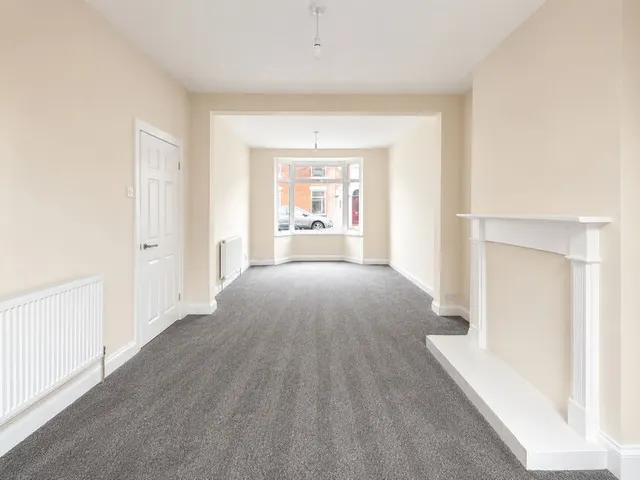 Photo 2 — Steynburg Street, Hull, East Riding of Yorkshi, HU9