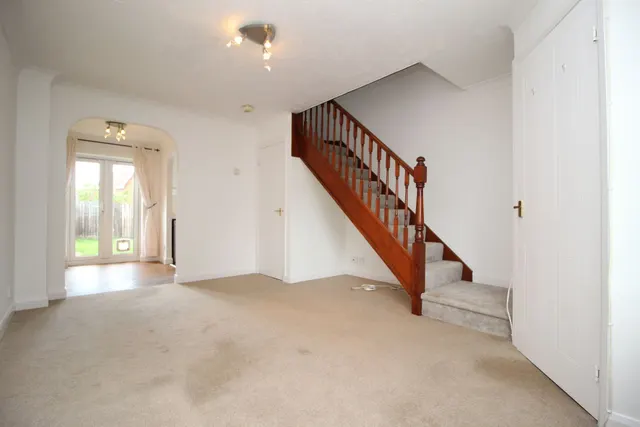 Coopers Drive, Yate, photo 2