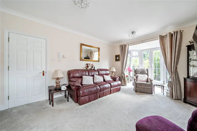 Photo 2 — Station Road, Orpington, BR6