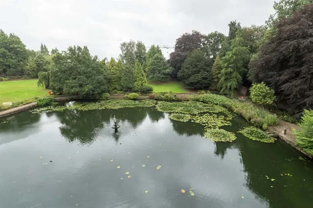 Water Garden, Macclesfield, photo 2