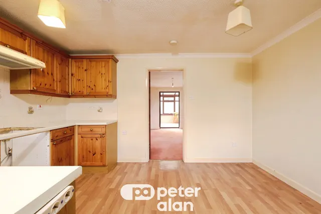 Grosmont Close, Monmouth, NP25, photo 3