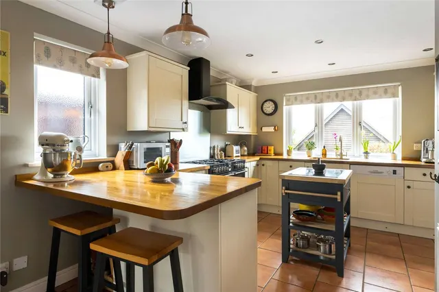 Hurstbourne Priors, Whitchurch, RG28, photo 2