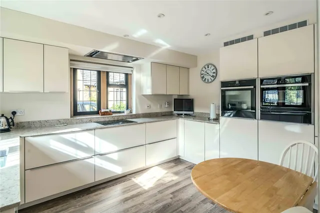 Wheatfield Court, Mickleton, GL55, photo 2
