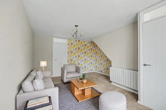 Howard Close, Long Eaton, NG10, photo 2