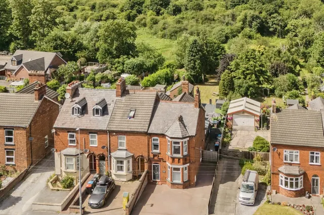 Manchester Road, Northwich, photo 1