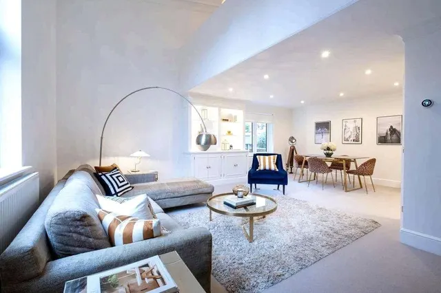 Sloane Square, Whittaker Street, London, SW1W, photo 1