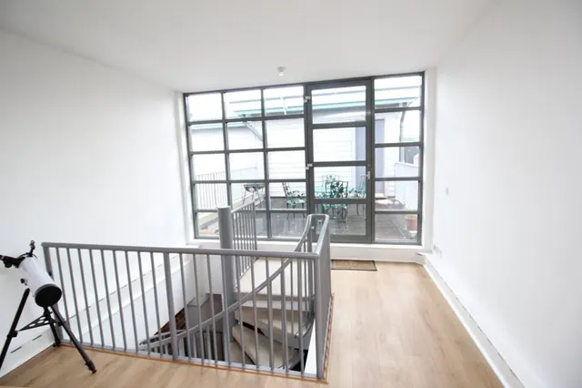 Mary Street, Sheffield, S1, photo 3
