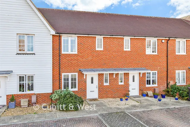 Kelmscott Way, Bognor Regis, PO21, photo 1