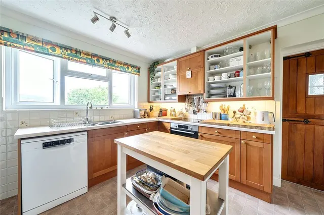 Stevens Cross Close, Sidmouth, EX10, photo 3