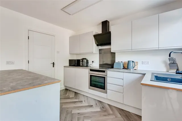 Vicarage Drive, Haydock, WA11, photo 3