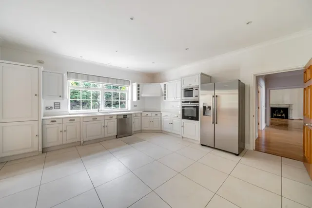 Cavendish Road, Weybridge, KT13, photo 3