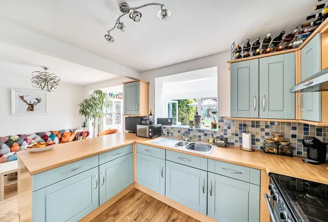 Bradley Avenue, Winterbourne, BS36, photo 3