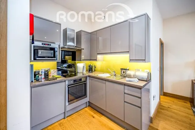 Hughenden Road, High Wycombe, HP13, photo 2