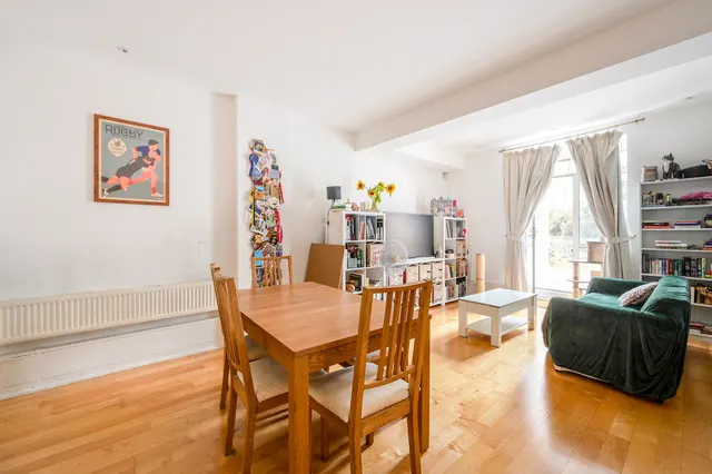 Photo 2 — 103 Foundry House, 47 Morris Road, London