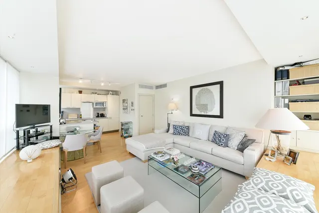 Grosvenor Road, London, SW1V, photo 3