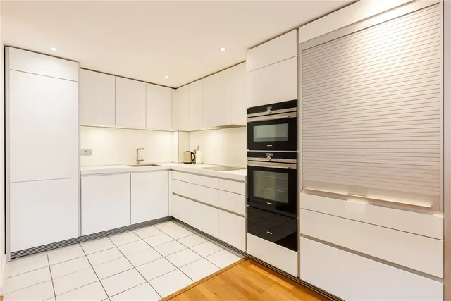 Scott Avenue, London, SW15, photo 2