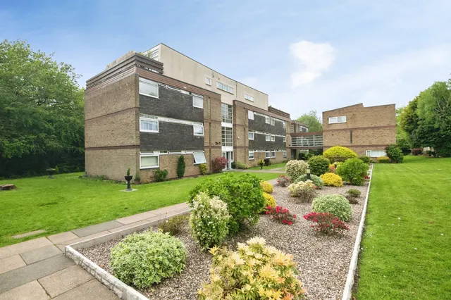 Wolverhampton Road, Oldbury, photo 1