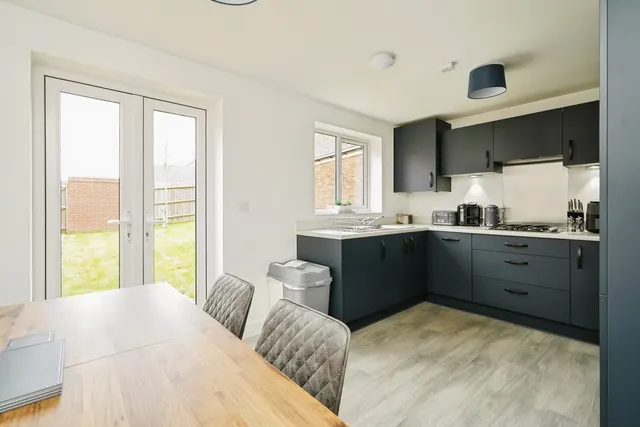 Photo 2 — Poulter Road, BANBURY, Oxfordshire, OX16