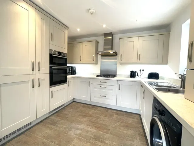 Ribbleswood Chase, Cottam, PR4, photo 3