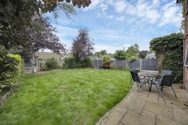 Bedford Grove, Alsager, ST7, photo 2