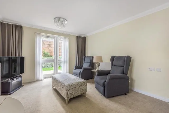 Greyhound Lane, Thame, OX9, photo 3