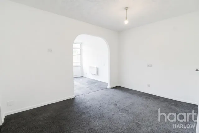 Berecroft, Harlow, CM18, photo 3