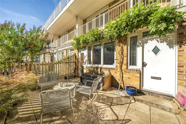 Cadbury Way, London, SE16, photo 2